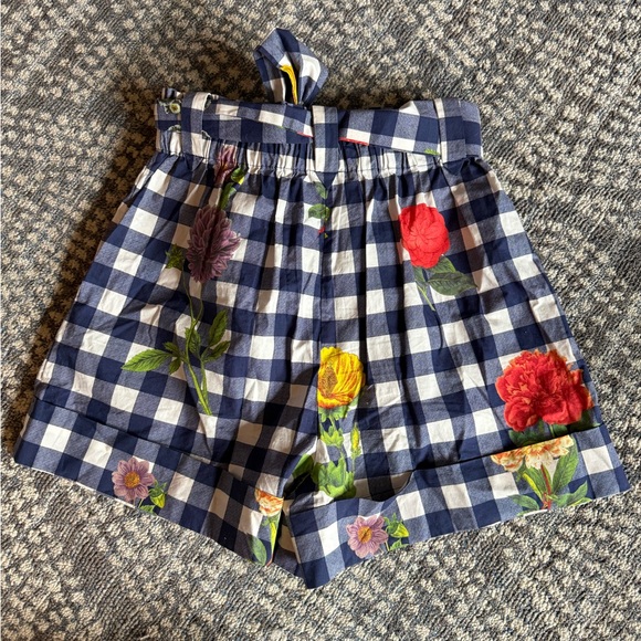 Cara Cara Whitney Gingham Floral Shorts - Picture 7 of 7